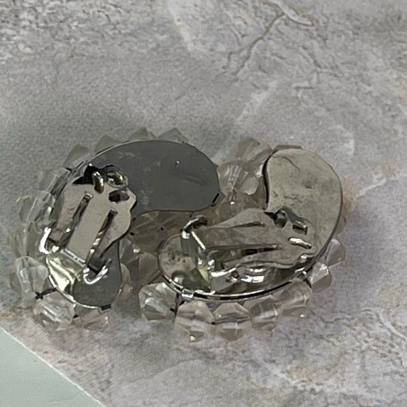 Midcentury vintage crescent AB climber clip style earrings. - Picture 3 of 5